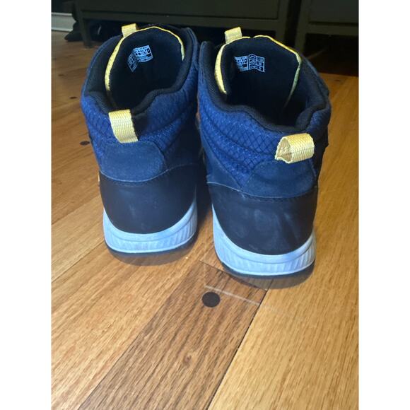 KEEN Skua Waterproof Boot US Sz 6 Color: Naval Academy/Yolk Yellow EU 38 main image 7